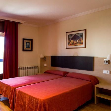 Hostal Casa Manolo La Senia Екстериор снимка